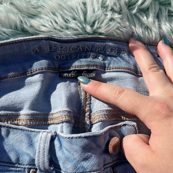 AE Stretch Denim Short - Picture 6 of 6